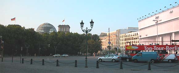 Berlin, Platz vor dem Brandenburger Tor