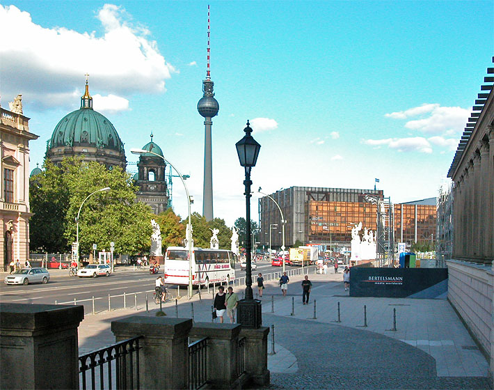 Berlin: Palast der Republik. W&auml;hrend der Asbestsanierung