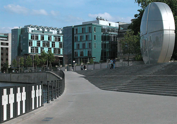 Deutschland, Land der Ideen: Spalttablette (Skulptur)