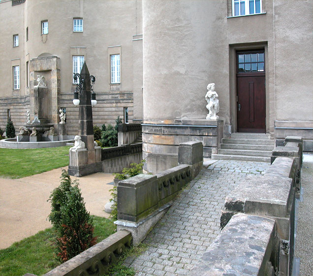 Cottbus: Staatstheater, Architekt: Bernhard Sehring