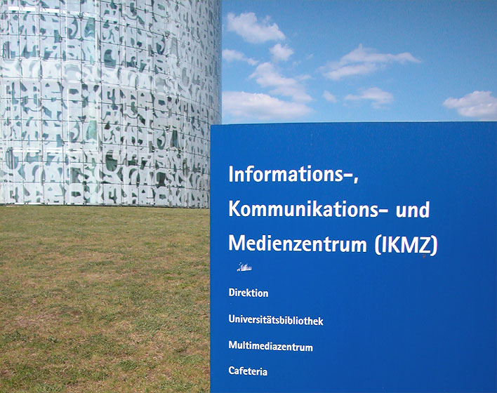 Cottbus: Informations-, Kommunikations- und Medienzentrum (IKMZ), Universit&auml;tsbibliothek, Architekten: Architekten: Jacques Herzog, Pierre de de Meuron