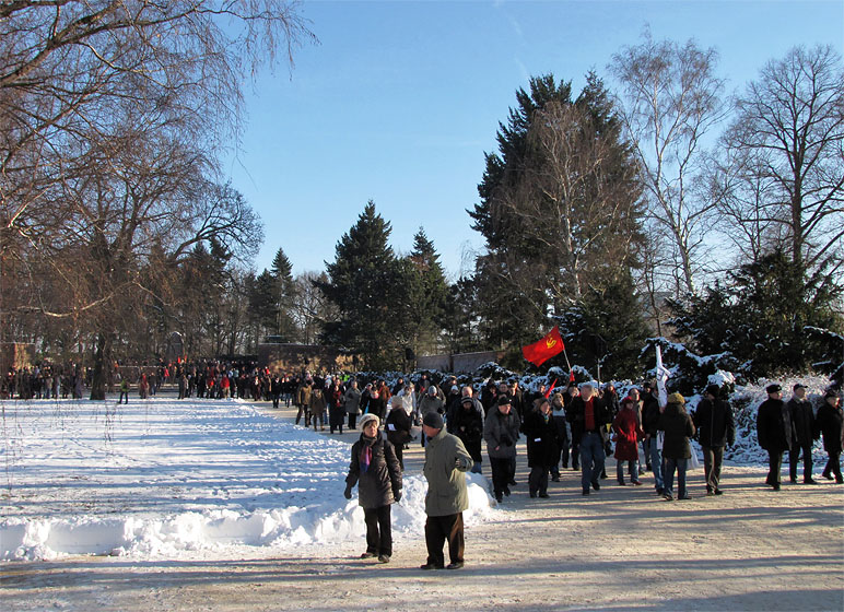 Liebknecht-Luxemburg-Demo (LL-Demo) 2009
